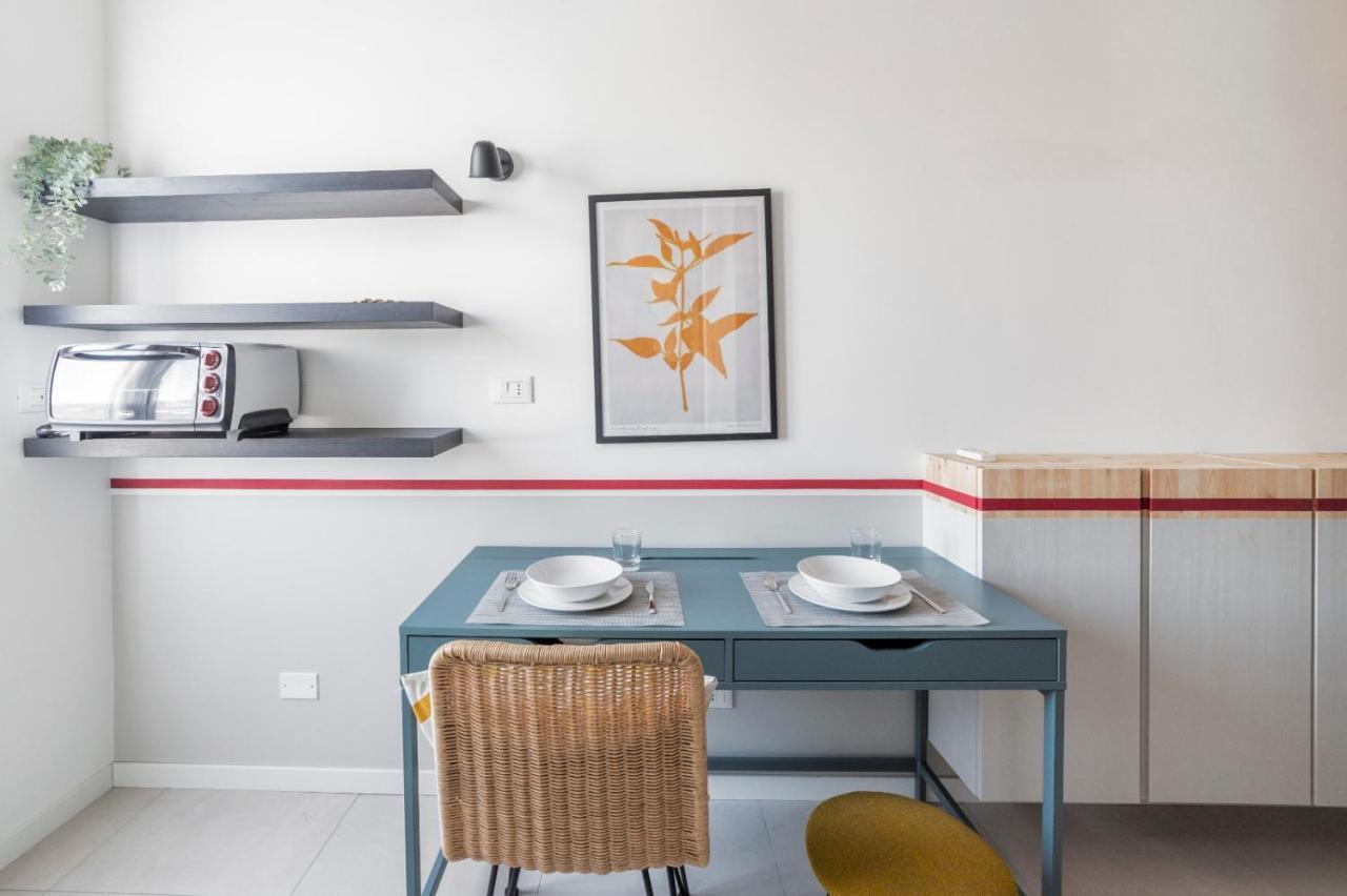 Naviglio Pavese Studio Apartment มิลาน ภายนอก รูปภาพ