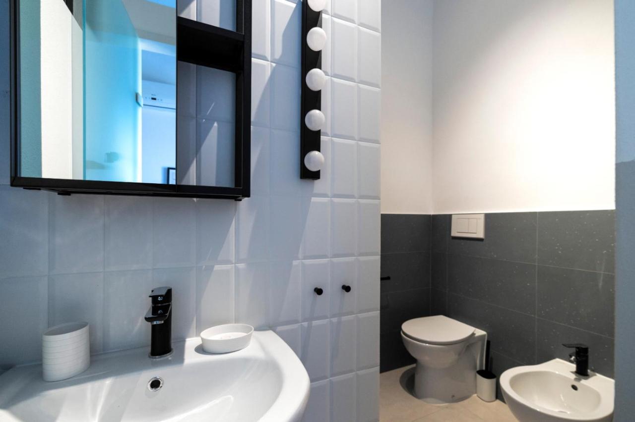 Naviglio Pavese Studio Apartment มิลาน ภายนอก รูปภาพ